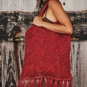 Free People Red Bohemian Fringe Woven Macrame Tote NWT🔖